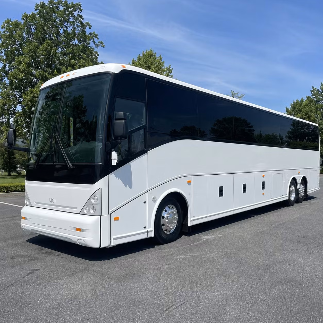 bus rental options for manteca trips