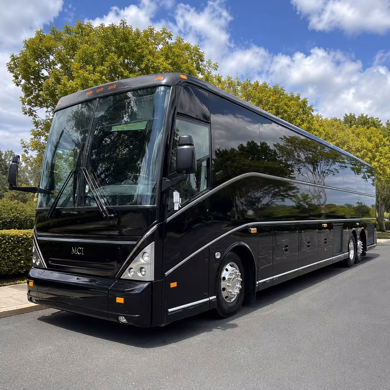 concert bus rentals to sacramento the bay area and every major venue near manteca