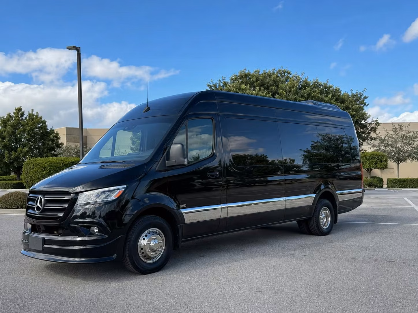 employee shuttle services in manteca