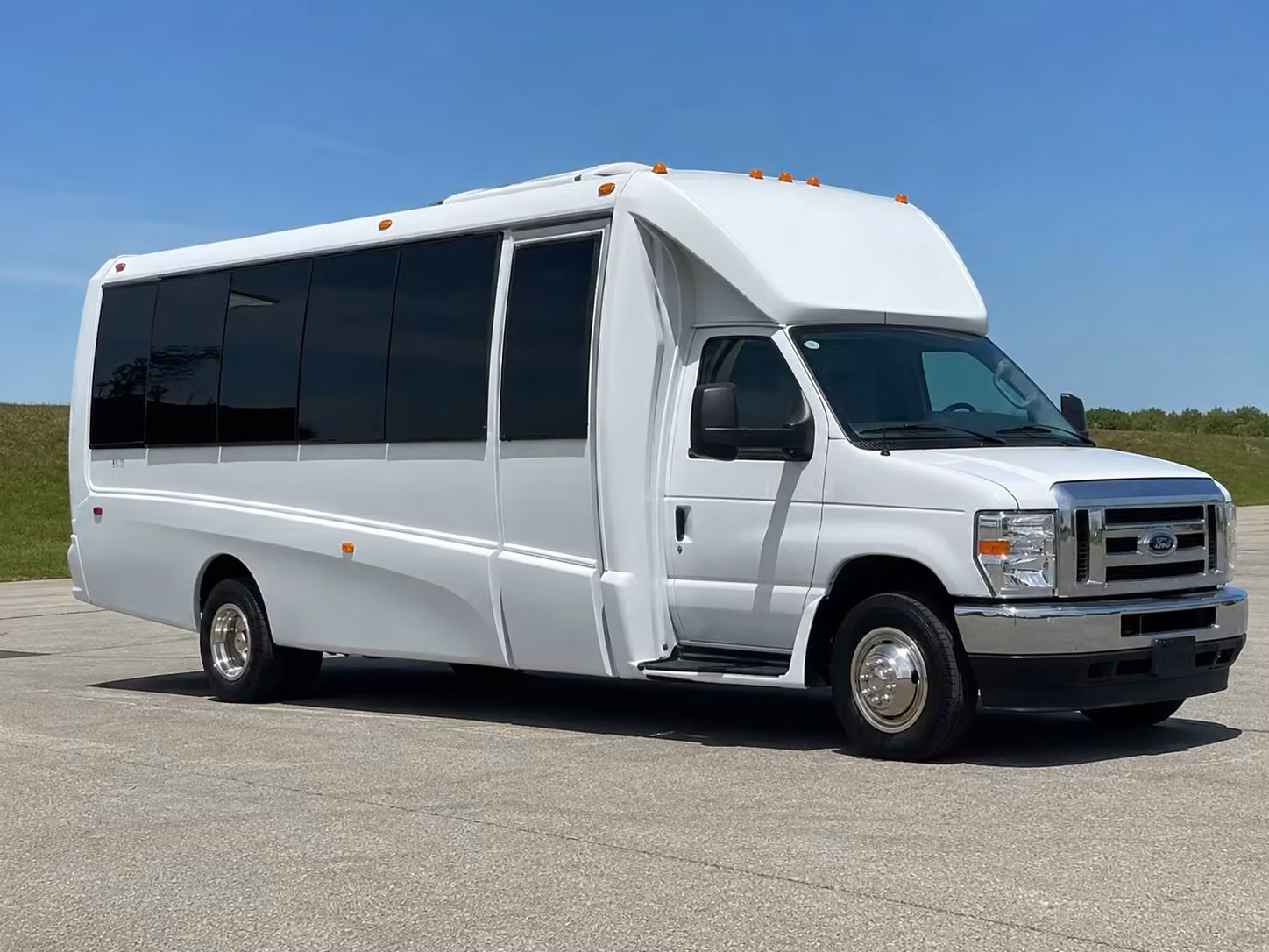 manteca party bus rental